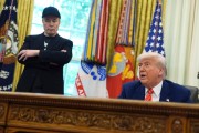 事业顺景马斯克：我进退两难